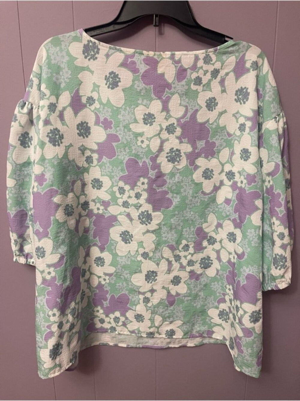 Lavender & Mint Floral Puff-Sleeve Top - Picture 2 of 3